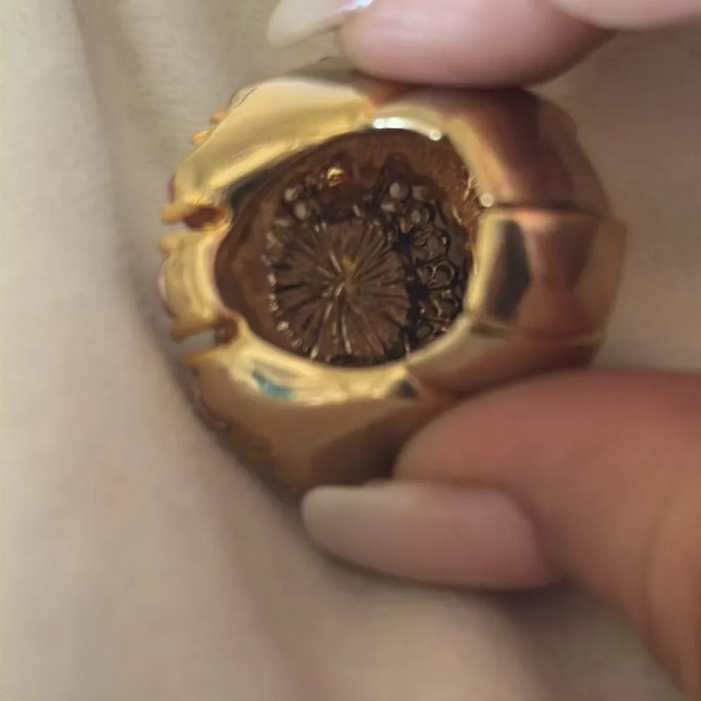 Vintage Flower Cocktail Ring!